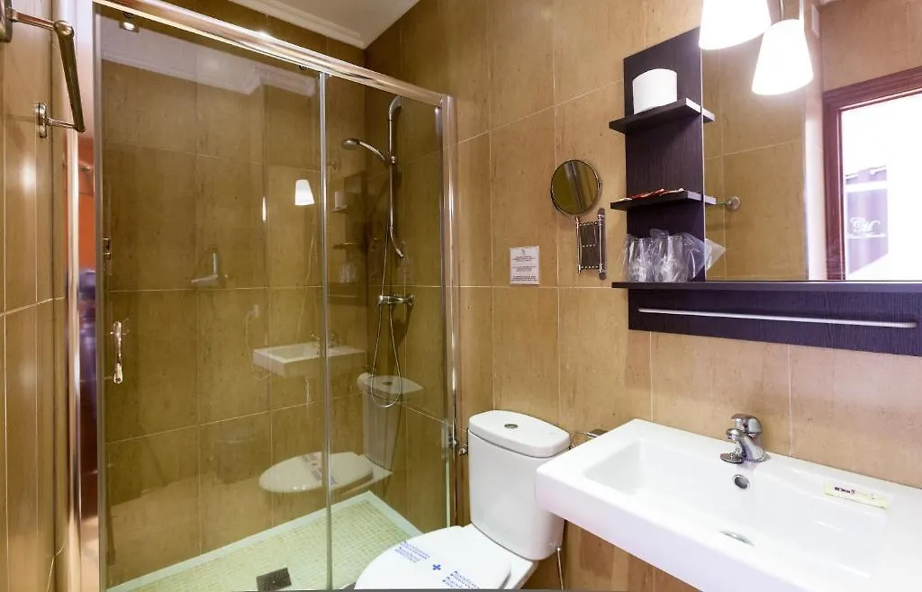 Hostal Casa Mercedes Nerja