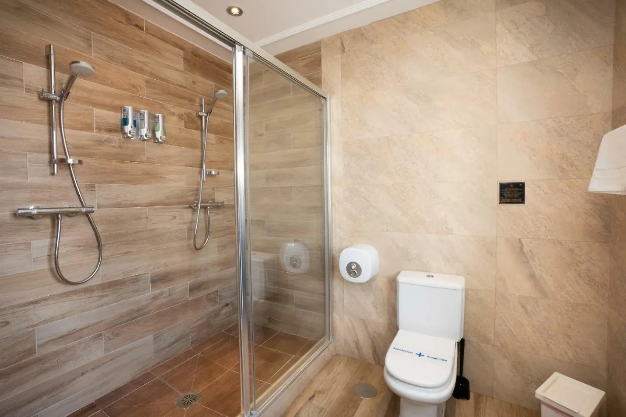 ** Guest house Hostal Casa Mercedes Nerja Spain